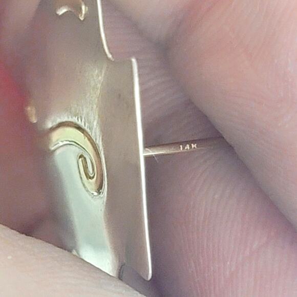 Handmade VTG 14k &  925 Music Note Design Guitar Pick Earrings - Picture 2 of 7